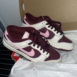 Valentine’s Day low dunk